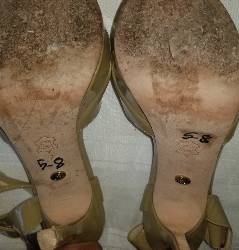 *Pre Loved* Charles David Leather Platform Heels - image 7